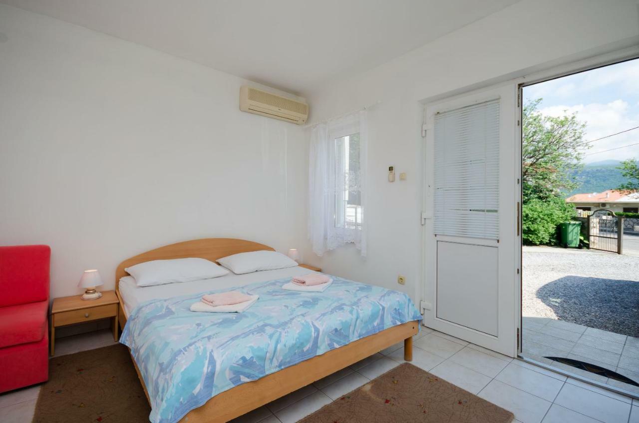Apartments Branimir ノヴィ・ヴィノドロスキー 部屋 写真